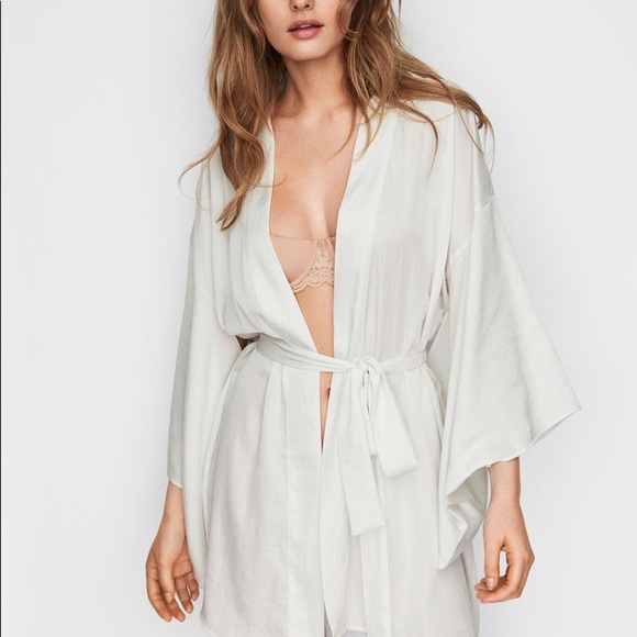 New VERY SEXY Silky Satin Robe Kimono XS/S, M/L